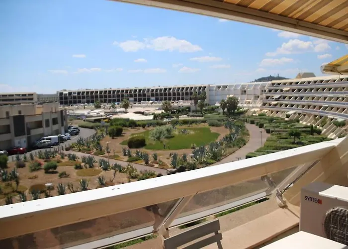 321, Heliopolis Ab Au Village Naturiste * Agde